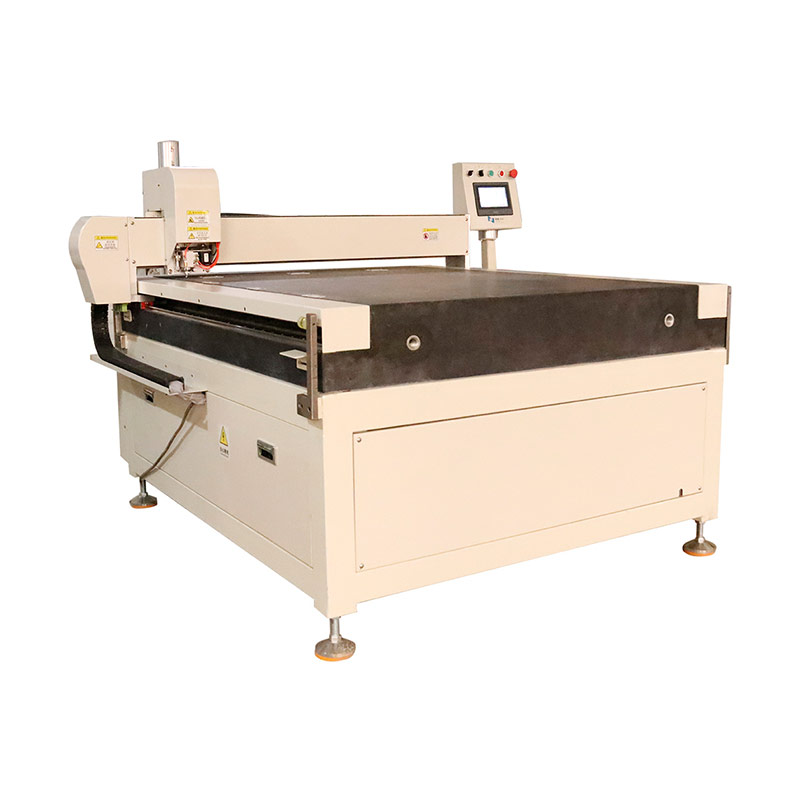 超薄直線玻璃切割機(jī)的工作原理是什么? 超薄直線玻璃切割機(jī)的工作原理是什么?